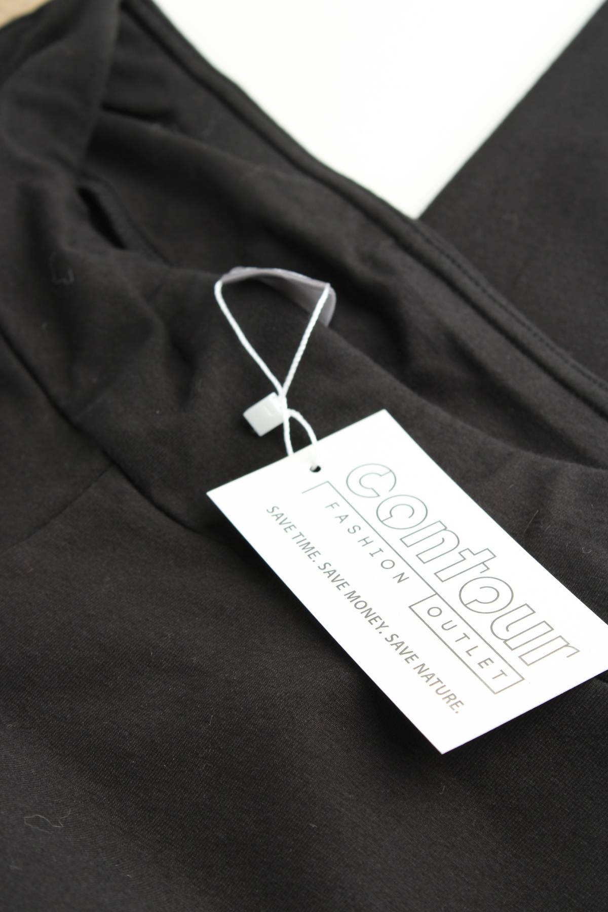 Дамски спортен клин Puma3