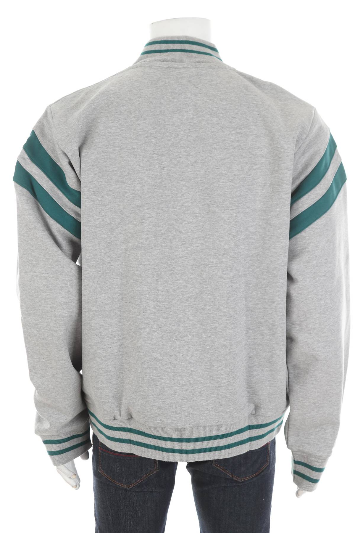 Преходно яке Fubu2