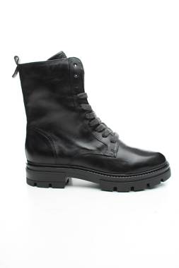 Дамски ботуши MJUS1