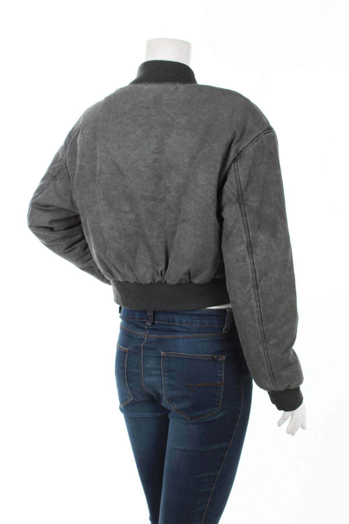 Γυναικείο μπουφάν C&A3 - Contourshop.gr Γυναικείο μπουφάν C&A3