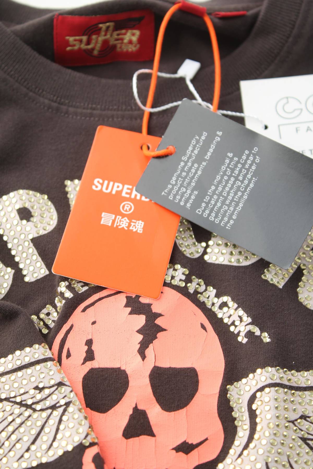 Дамска тениска Superdry3