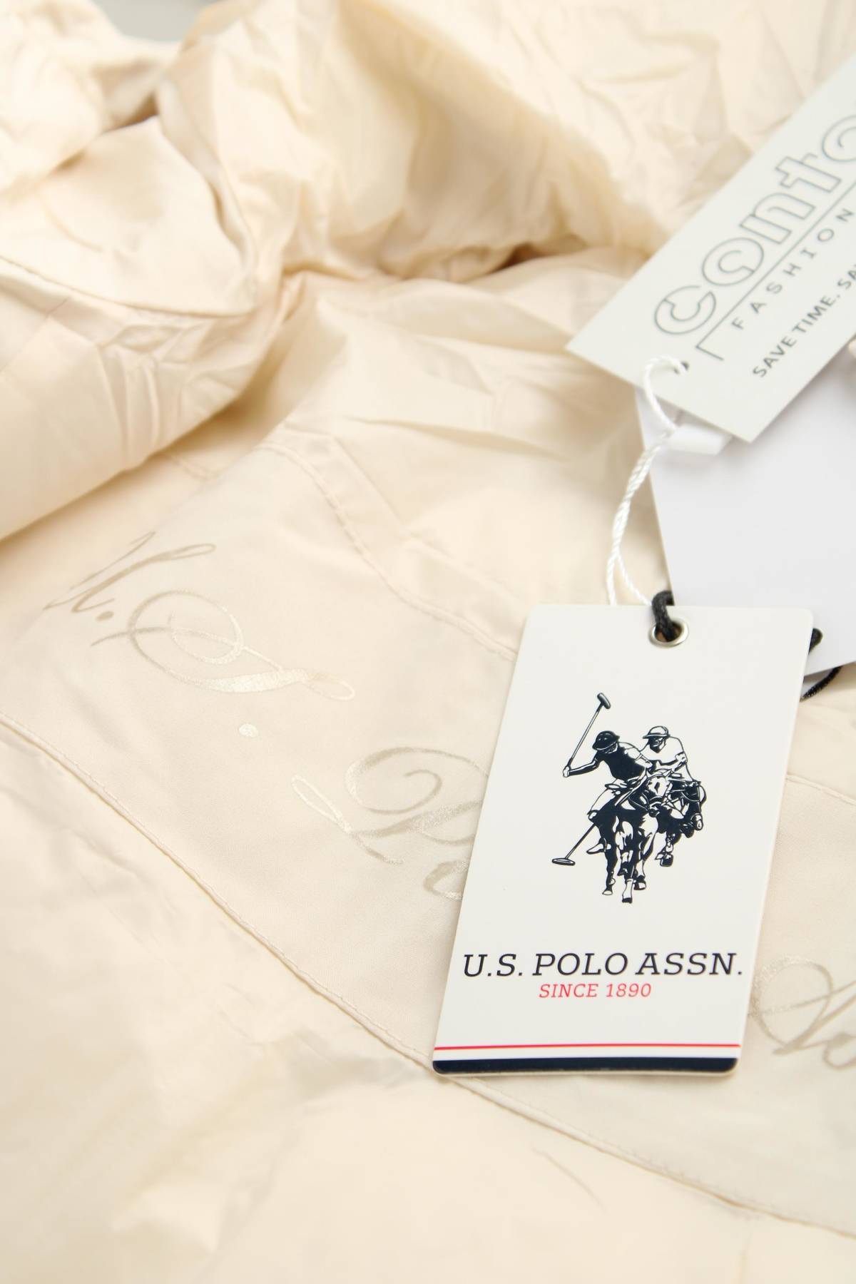 Дамско яке US Polo Assn.4 - Contour.bg Дамско яке US Polo Assn.4