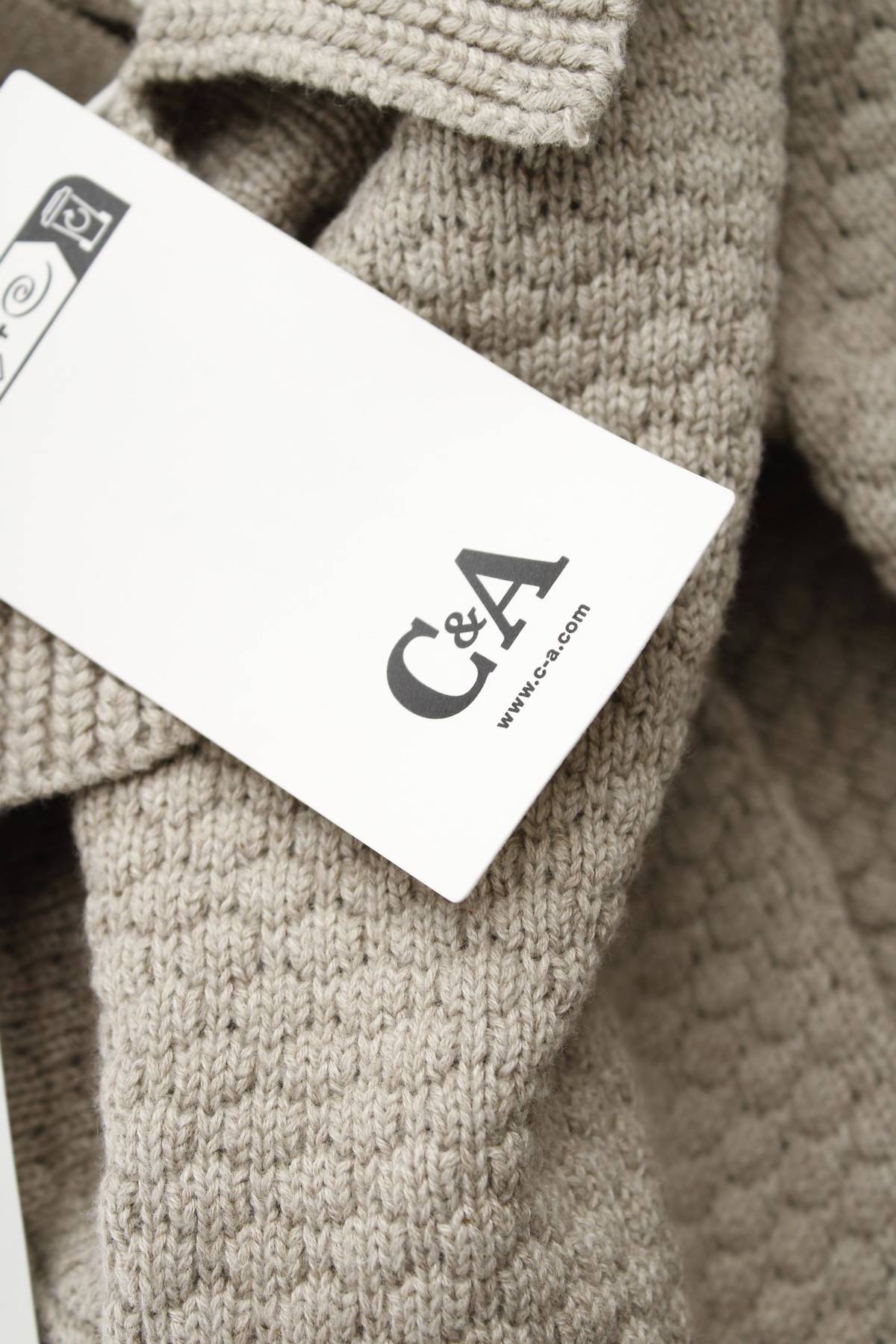 Детски пуловер C&A3 - Contour.bg Детски пуловер C&A3