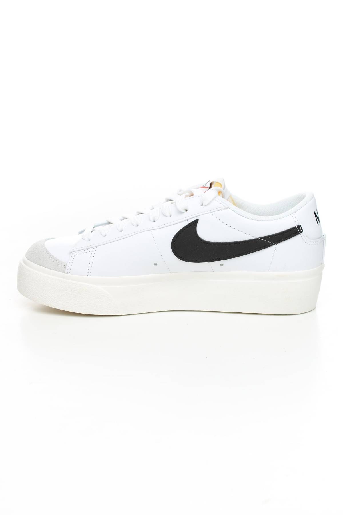 Sneakers Nike2