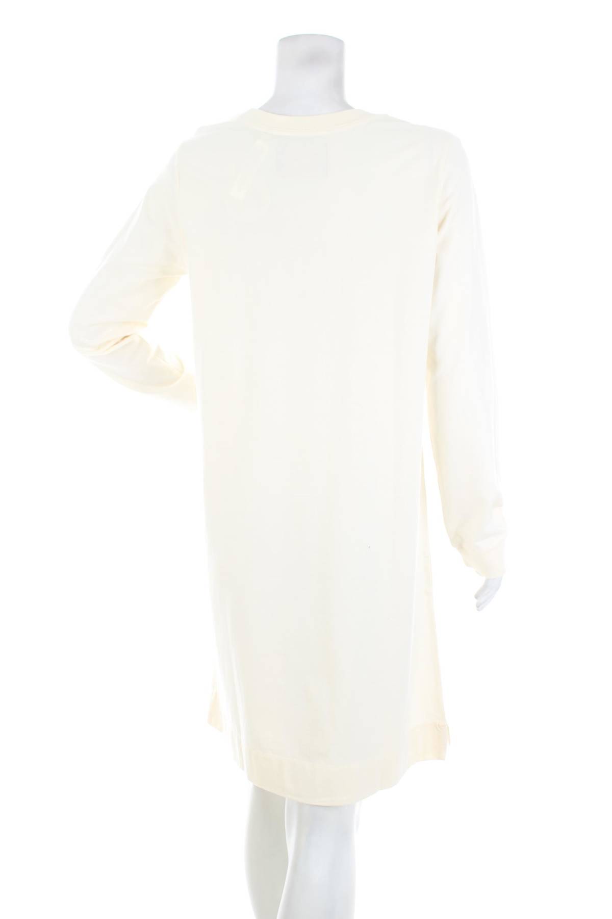 Γυναικείο νυχτικό Triumph2