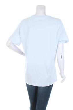 Γυναικείο t-shirt Levi's2 - Contourshop.gr Γυναικείο t-shirt Levi's2