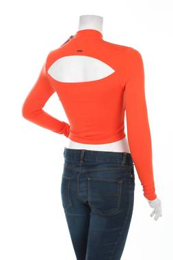 Γυναικεία μπλούζα Superdry2