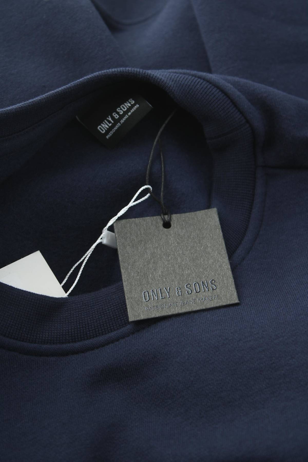 Мъжка блуза Only & Sons3 - Contour.bg Мъжка блуза Only & Sons3