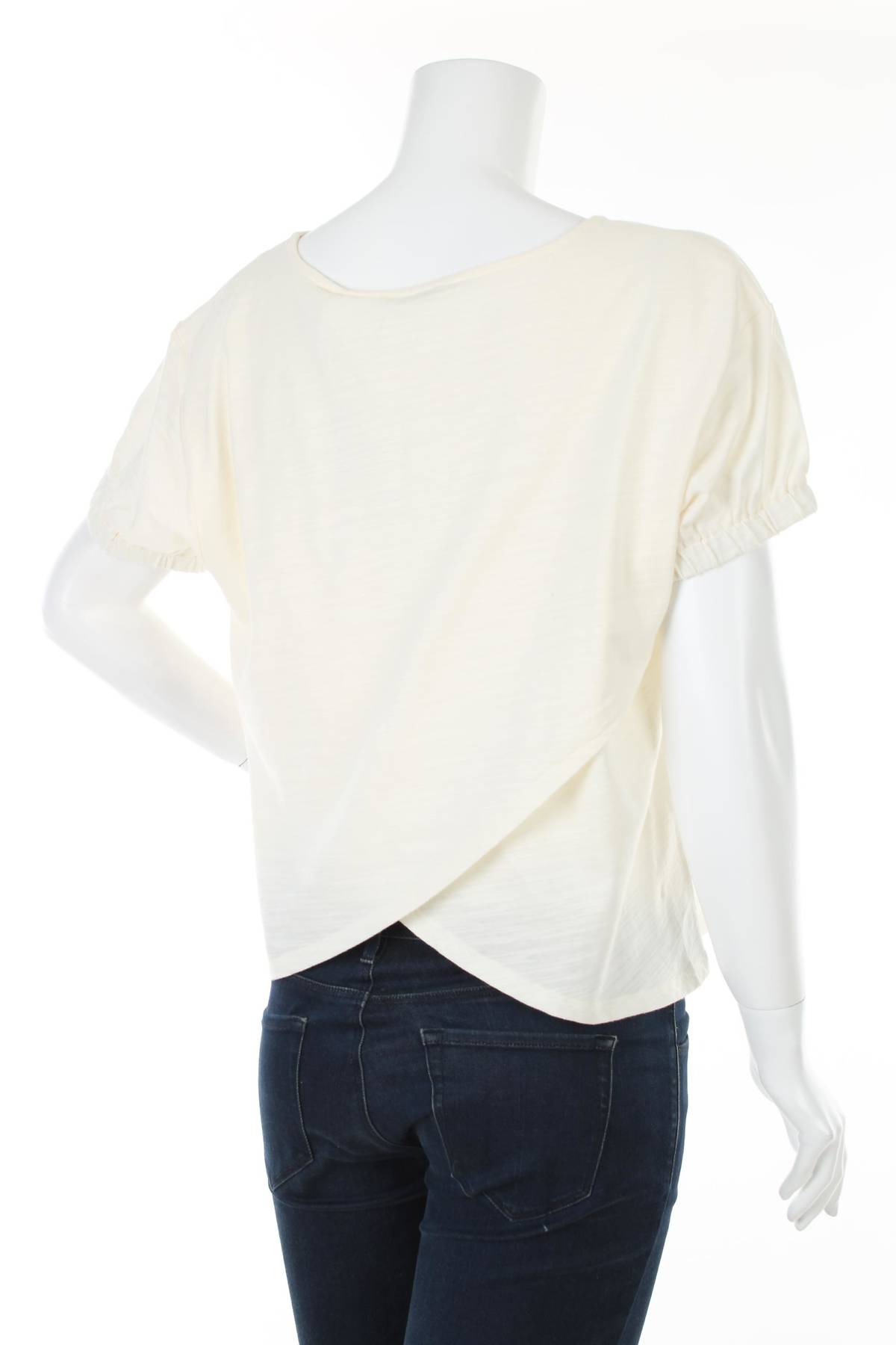 Ρούχα για το σπίτι Triumph2