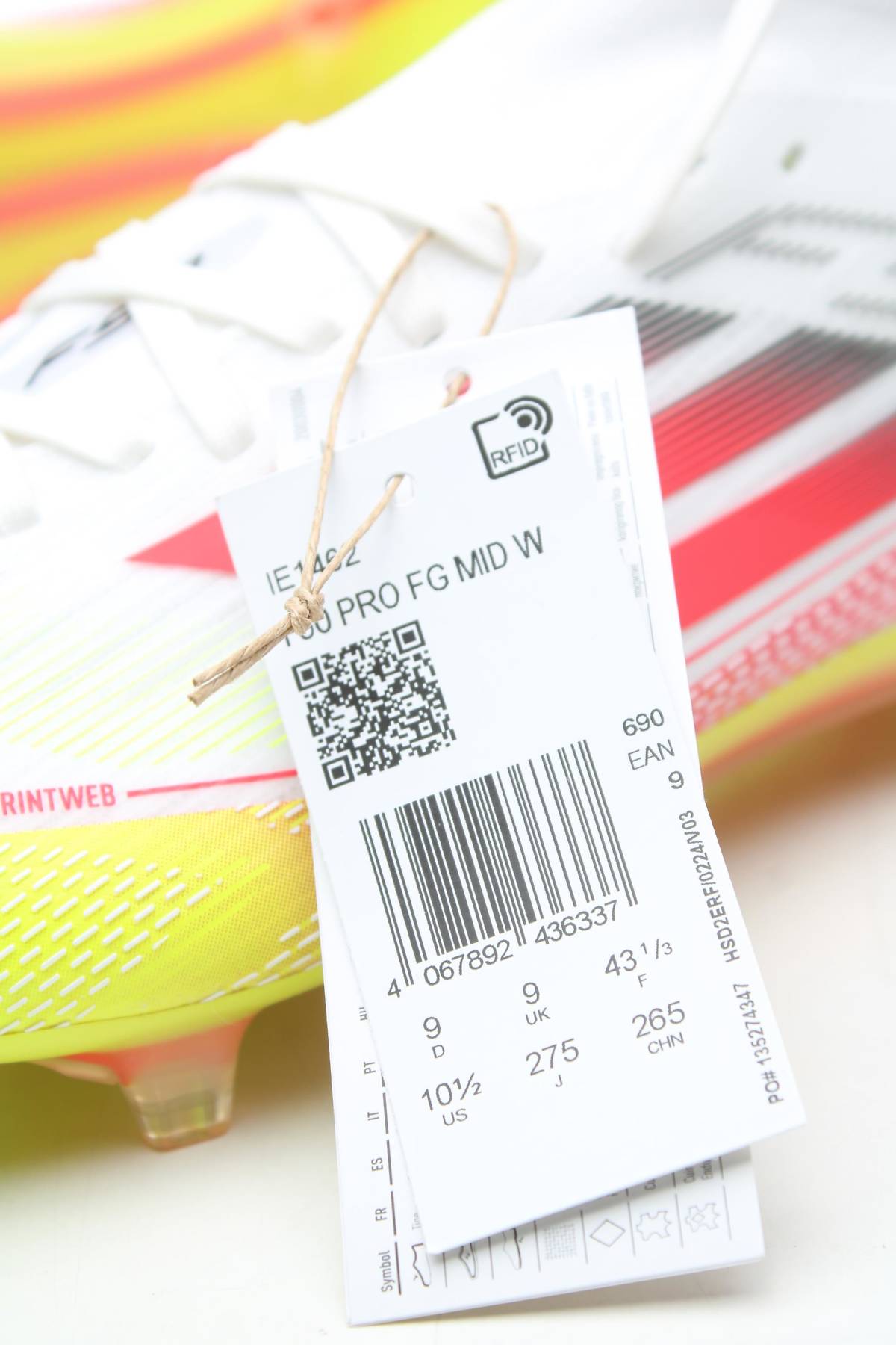 Футболни обувки Adidas5