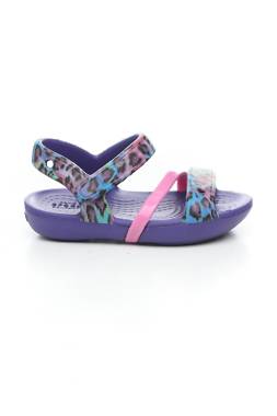 Παιδικά σανδάλια Crocs1
