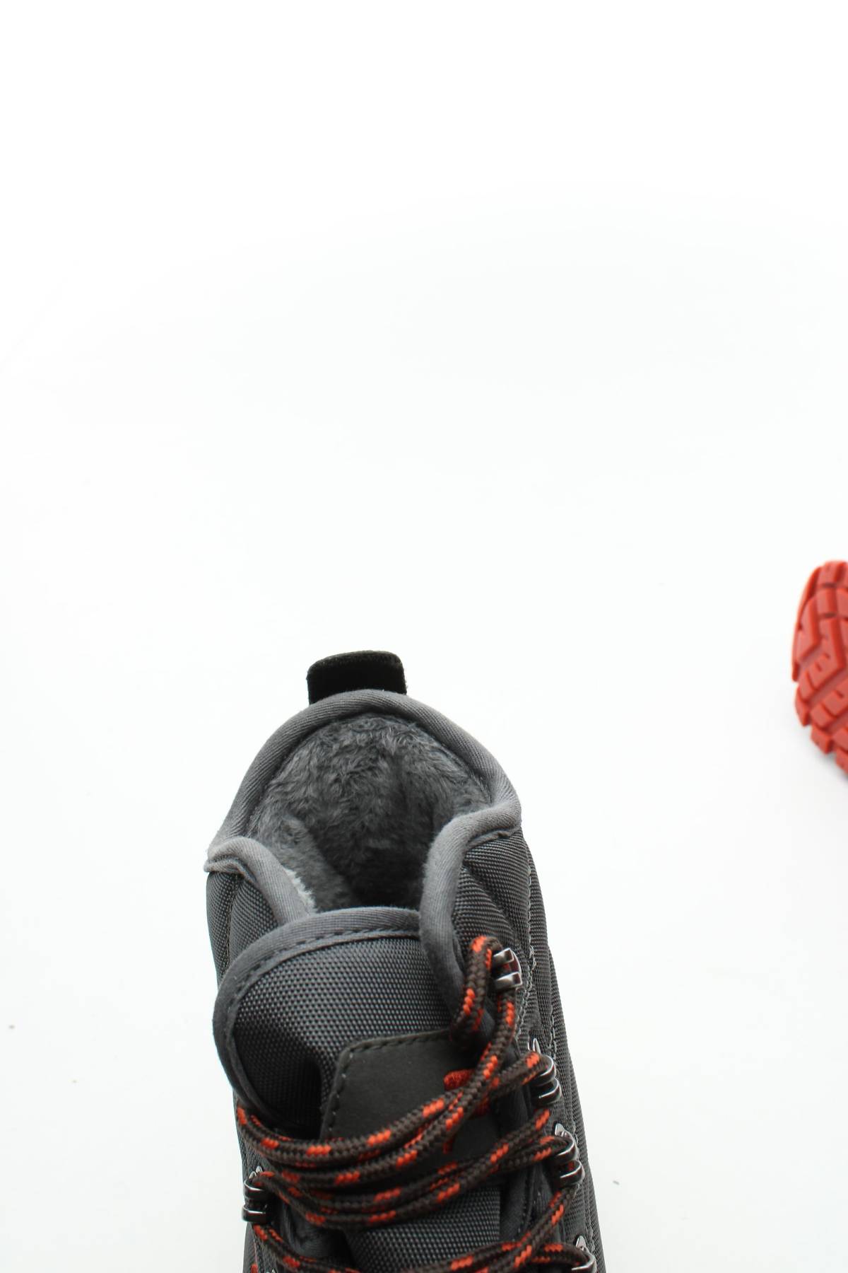 Дамски боти FILA5