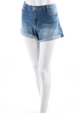 Γυναικεία τζιν σορτσάκια Tommy Jeans1 - Contourshop.gr Γυναικεία τζιν σορτσάκια Tommy Jeans1