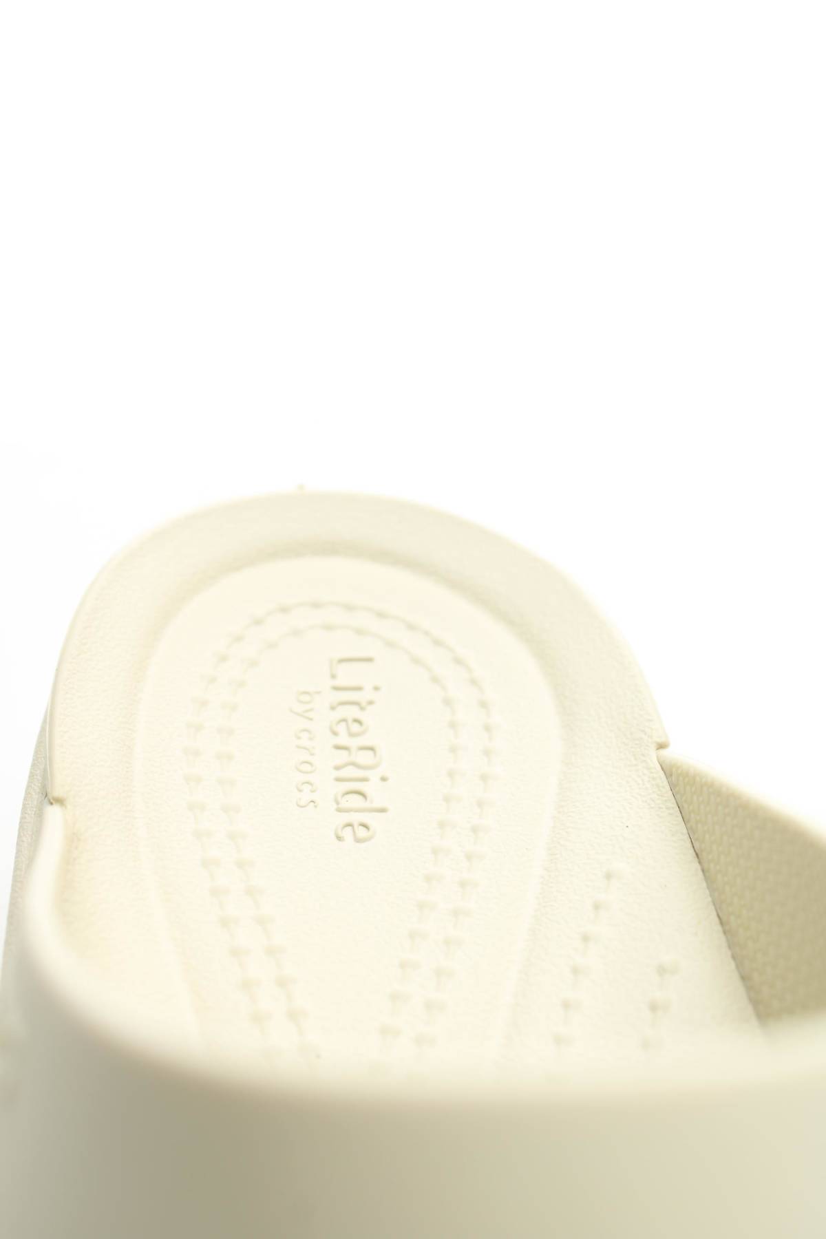 Чехли Crocs5 - Contour.bg Чехли Crocs5