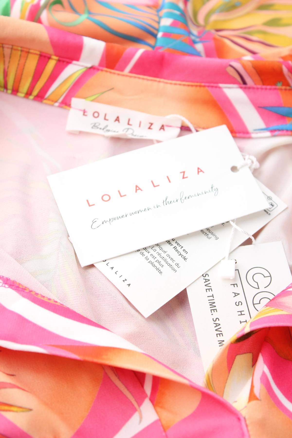 Γυναικείο αμάνικο Lola Liza3