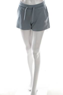 Γυναικείο σορτσάκι EA7 Emporio Armani1 - Contourshop.gr Γυναικείο σορτσάκι EA7 Emporio Armani1