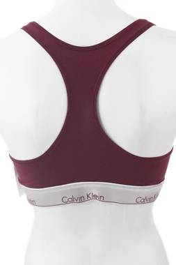 Спортен сутиен Calvin Klein2