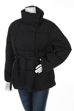 Γυναικείο μπουφάν Vero Moda1