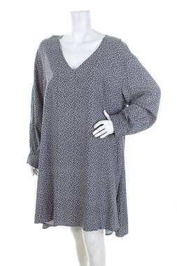Рокля H&M1