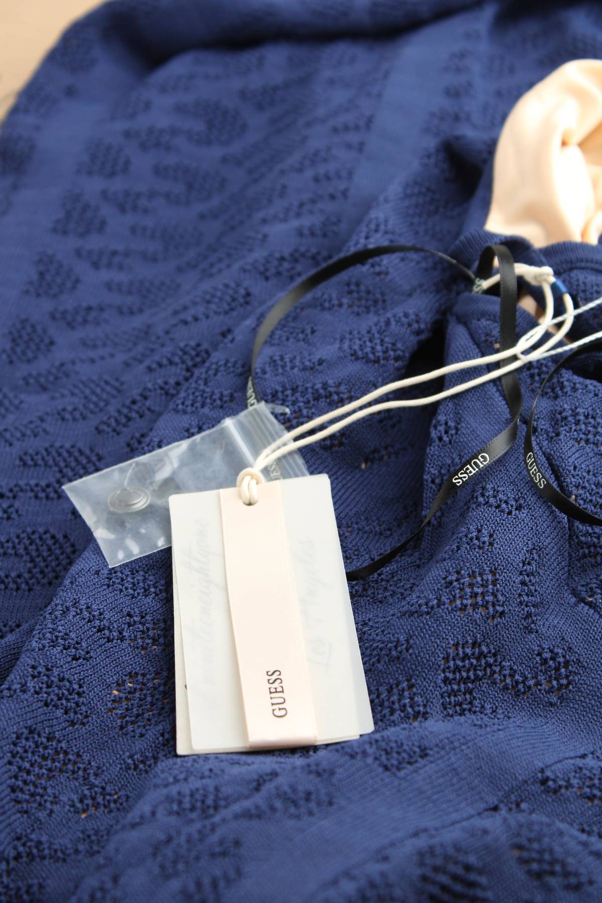 Рокля Guess3 - Contour.bg Рокля Guess3