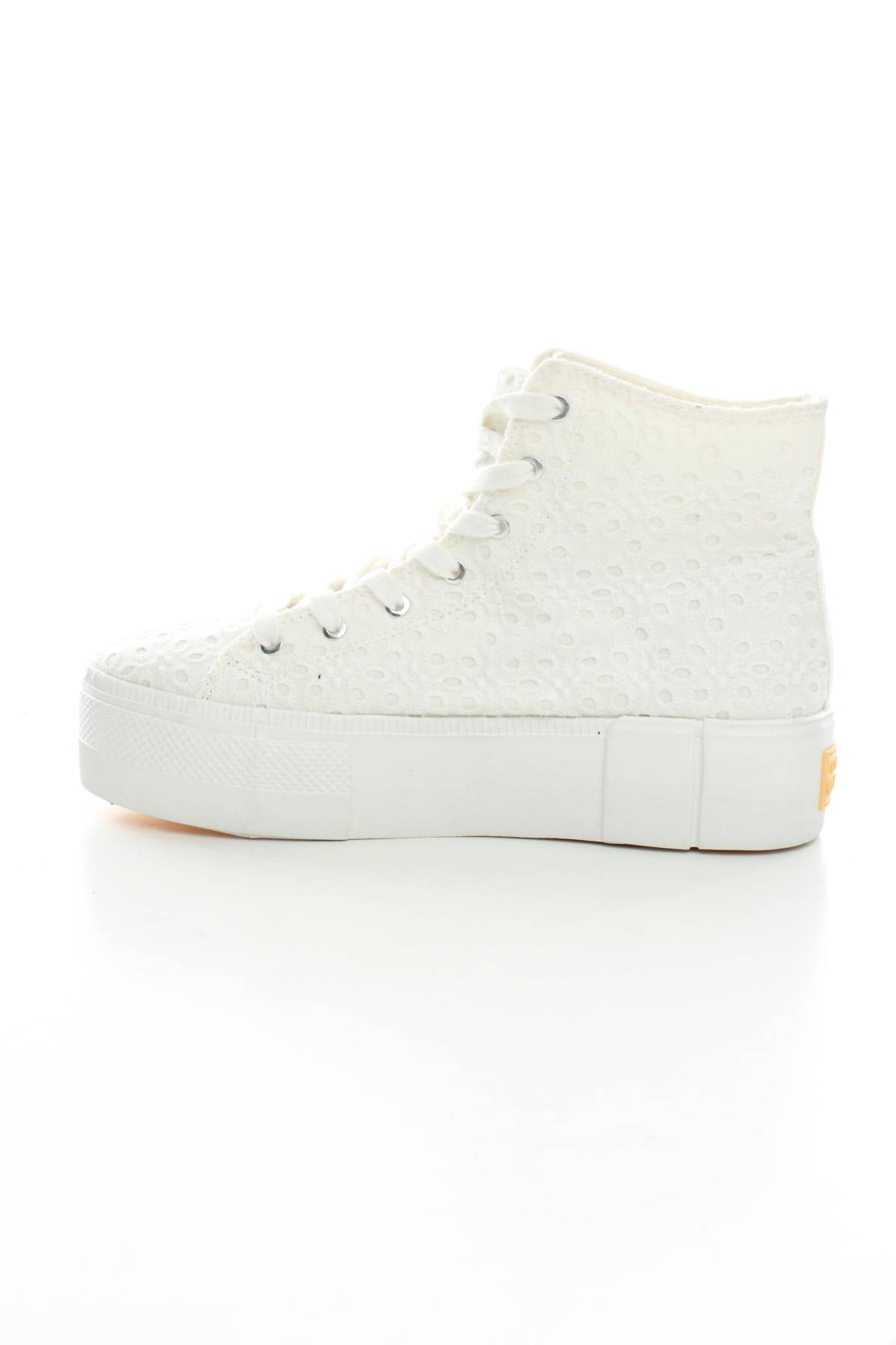Sneakers Bershka2