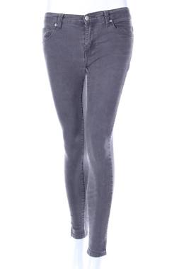 Дамски дънки Forever 211 - Contour.bg Дамски дънки Forever 211