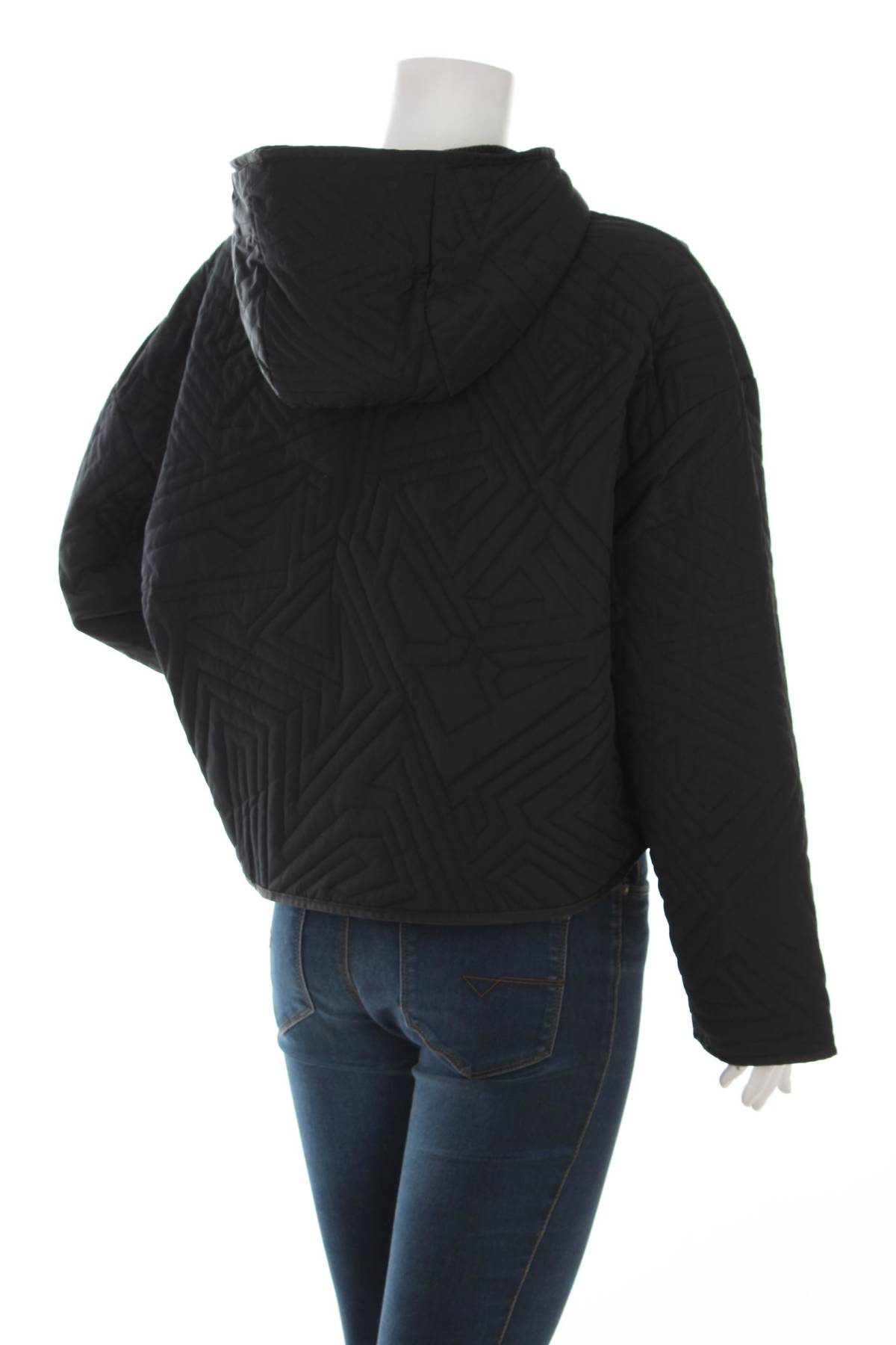 Дамско яке C&A2 - Contour.bg Дамско яке C&A2