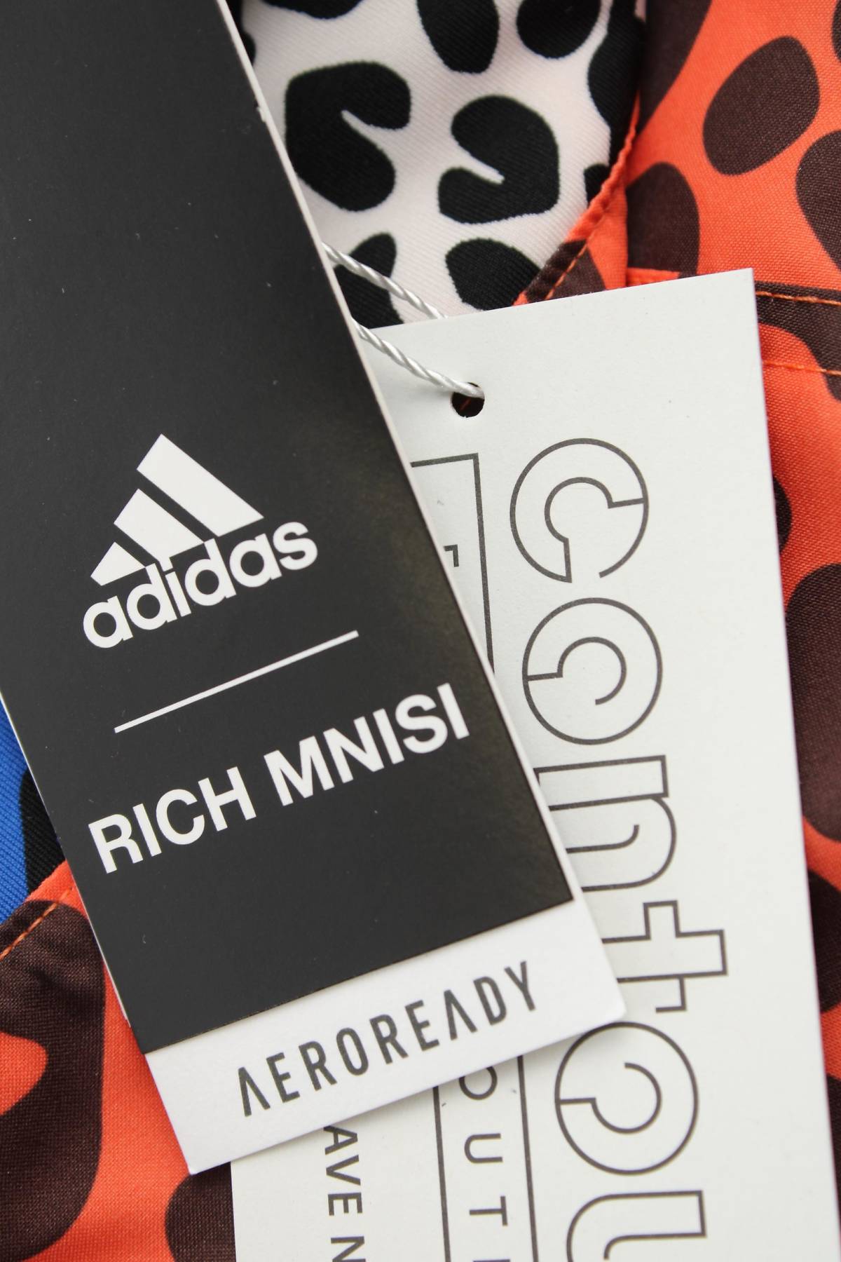 Дамски шорти Adidas x Rich Mnisi3