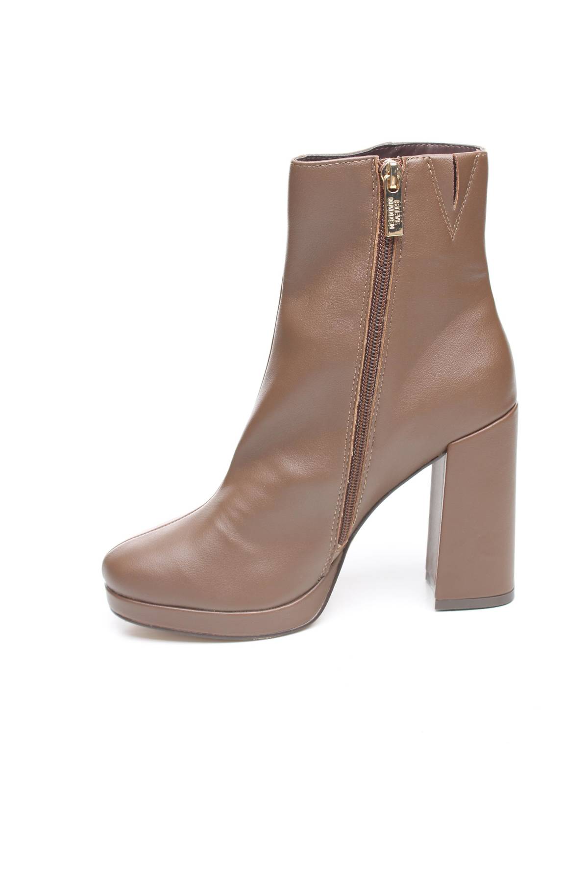 Дамски боти Steve Madden2