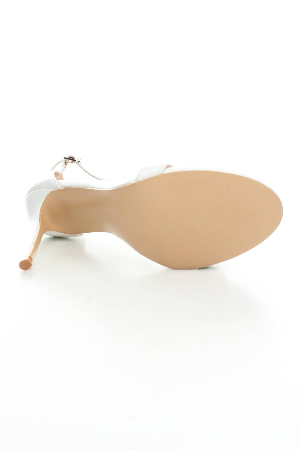 Σανδάλια Boohoo4