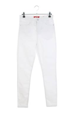 Дамски панталон Guess1