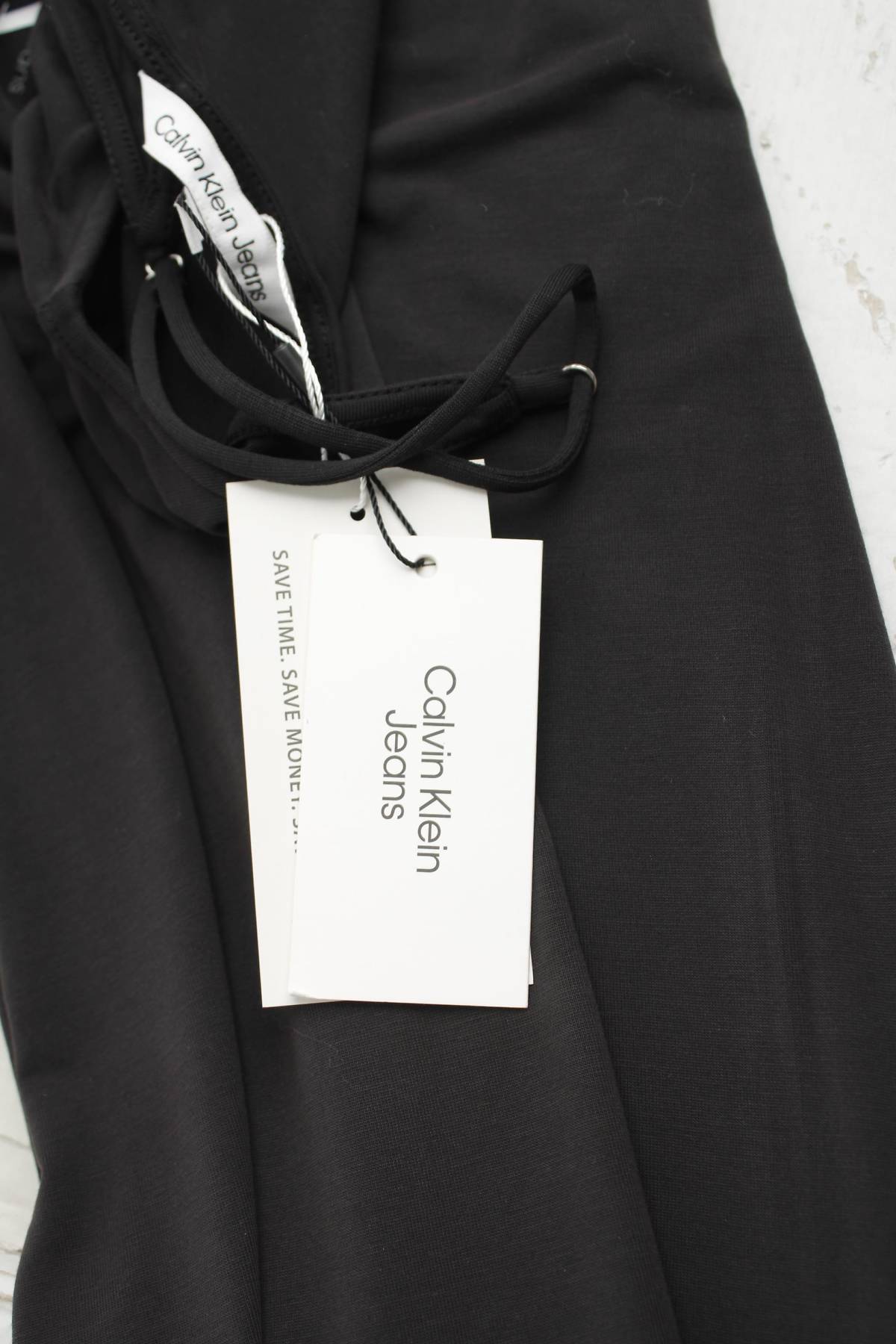Рокля Calvin Klein Jeans3 - Contour.bg Рокля Calvin Klein Jeans3