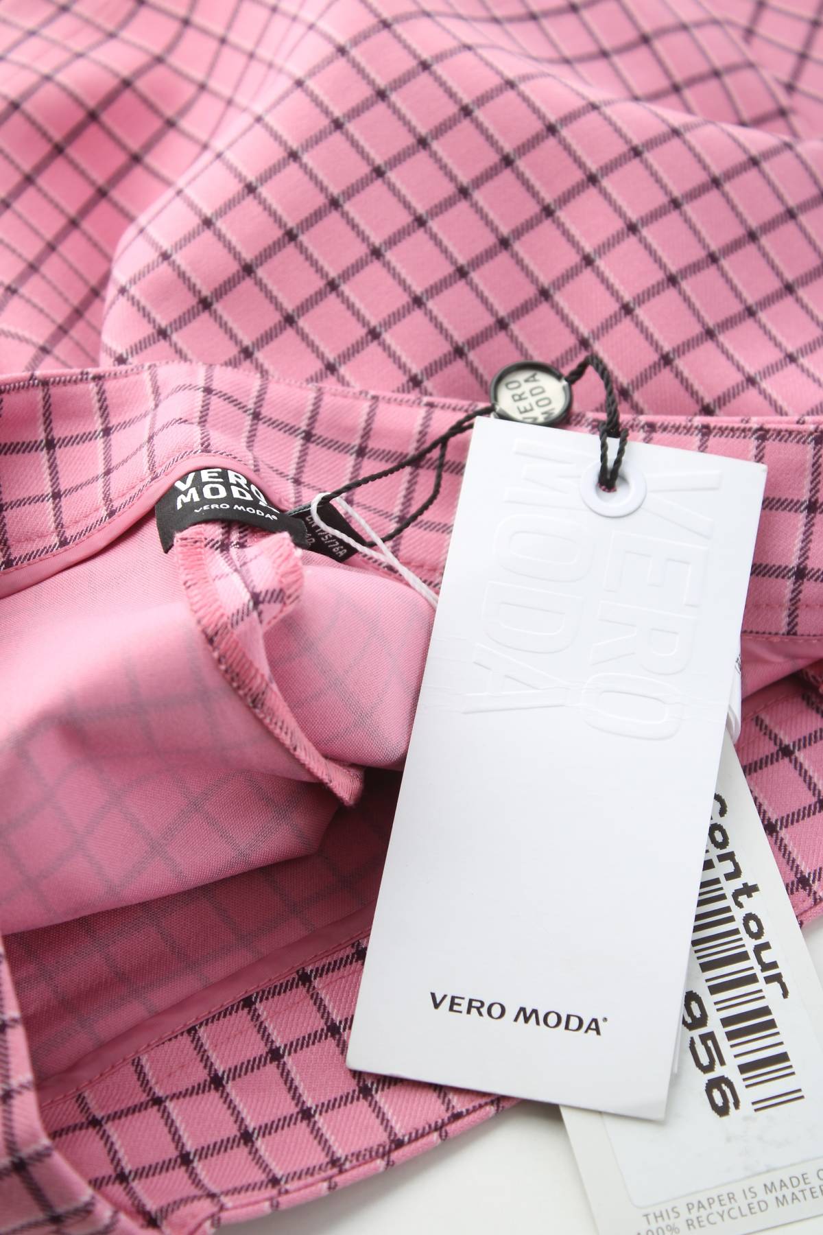 Дамски къс панталон Vero Moda3