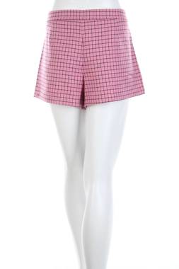 Дамски къс панталон Vero Moda2