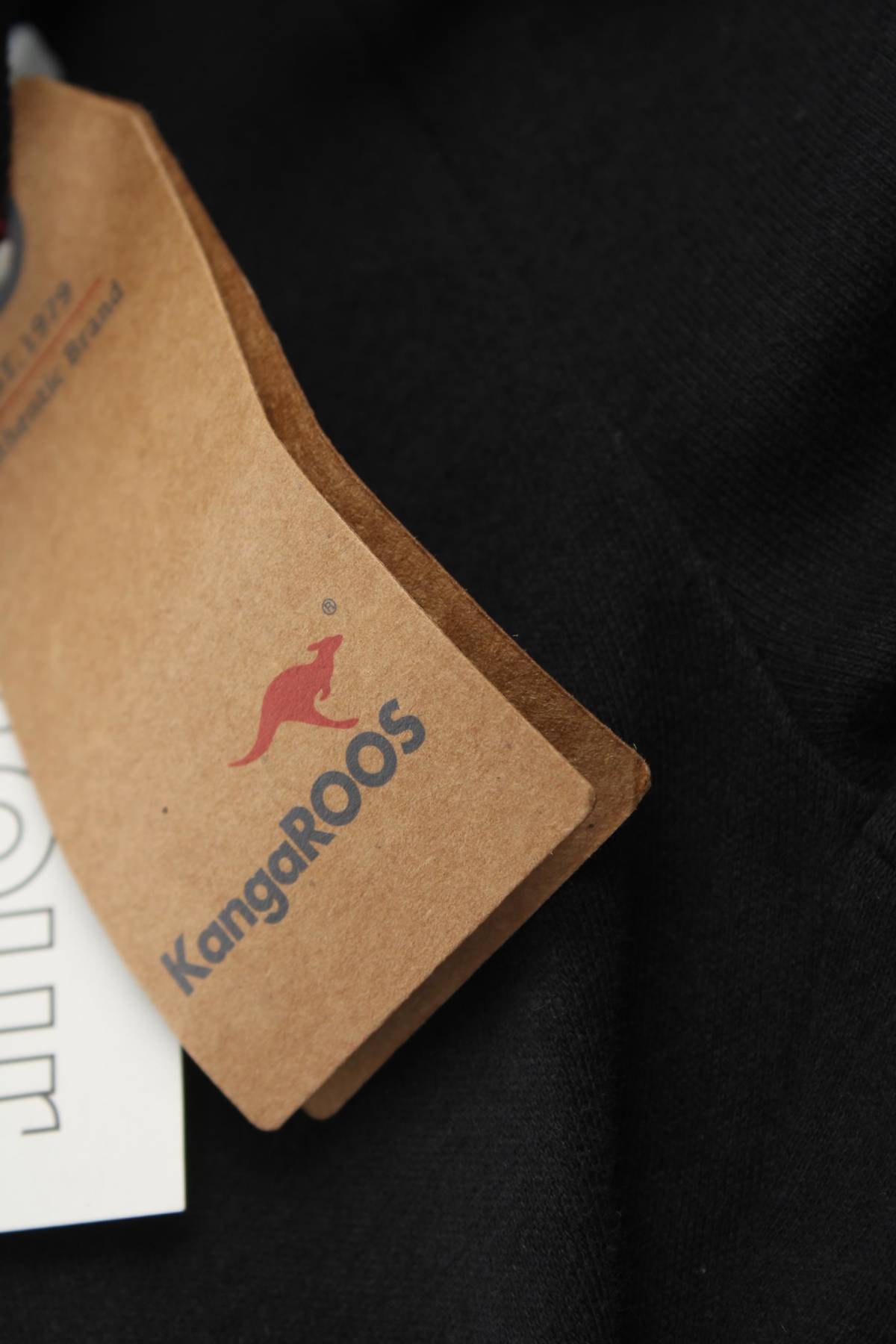 Дамско спортно долнище Kangaroos3