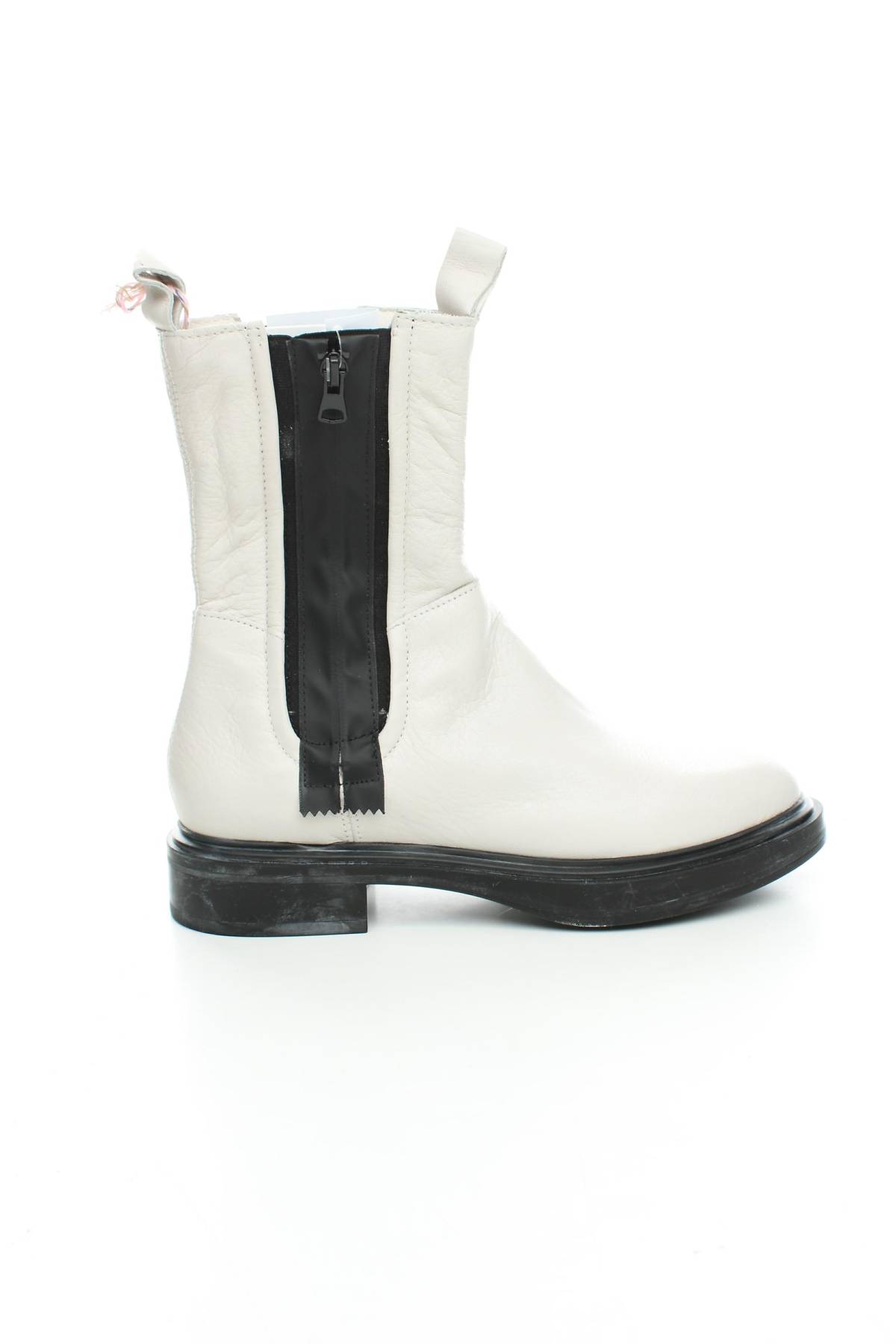 Дамски боти MJUS1