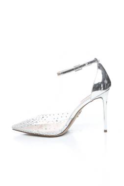 Γυναικεία παπούτσια Steve Madden2