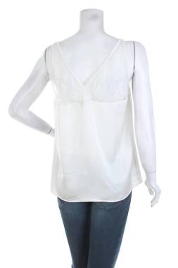 Γυναικεία πιτζάμα Guess2