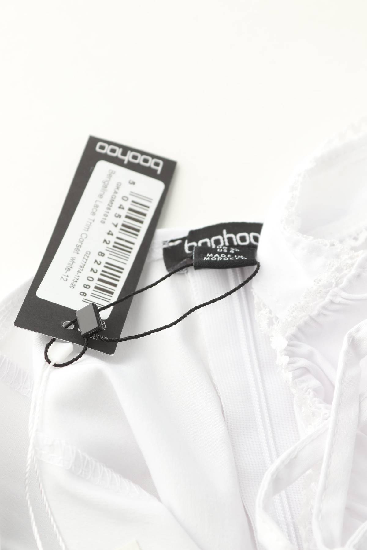 Γυναικείο αμάνικο Boohoo3 - Contourshop.gr Γυναικείο αμάνικο Boohoo3