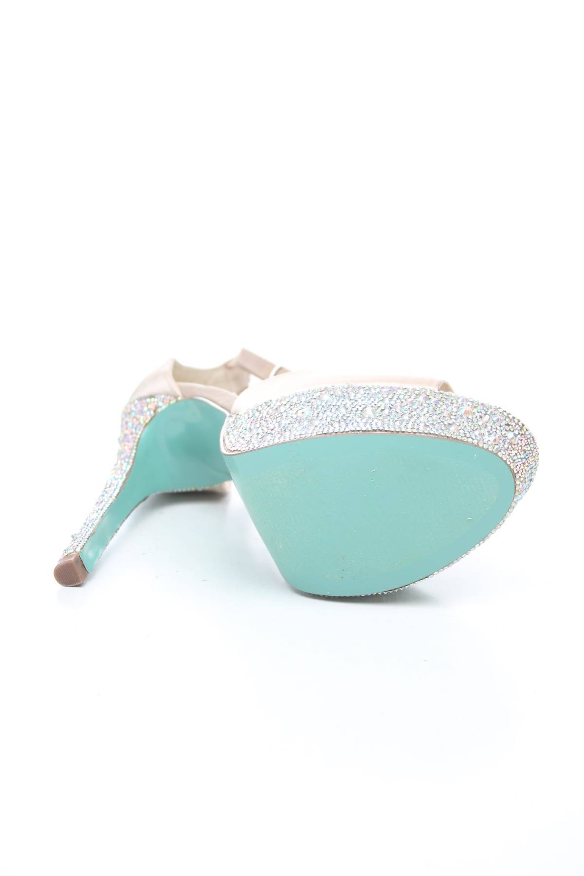 Сандали Betsey Johnson4