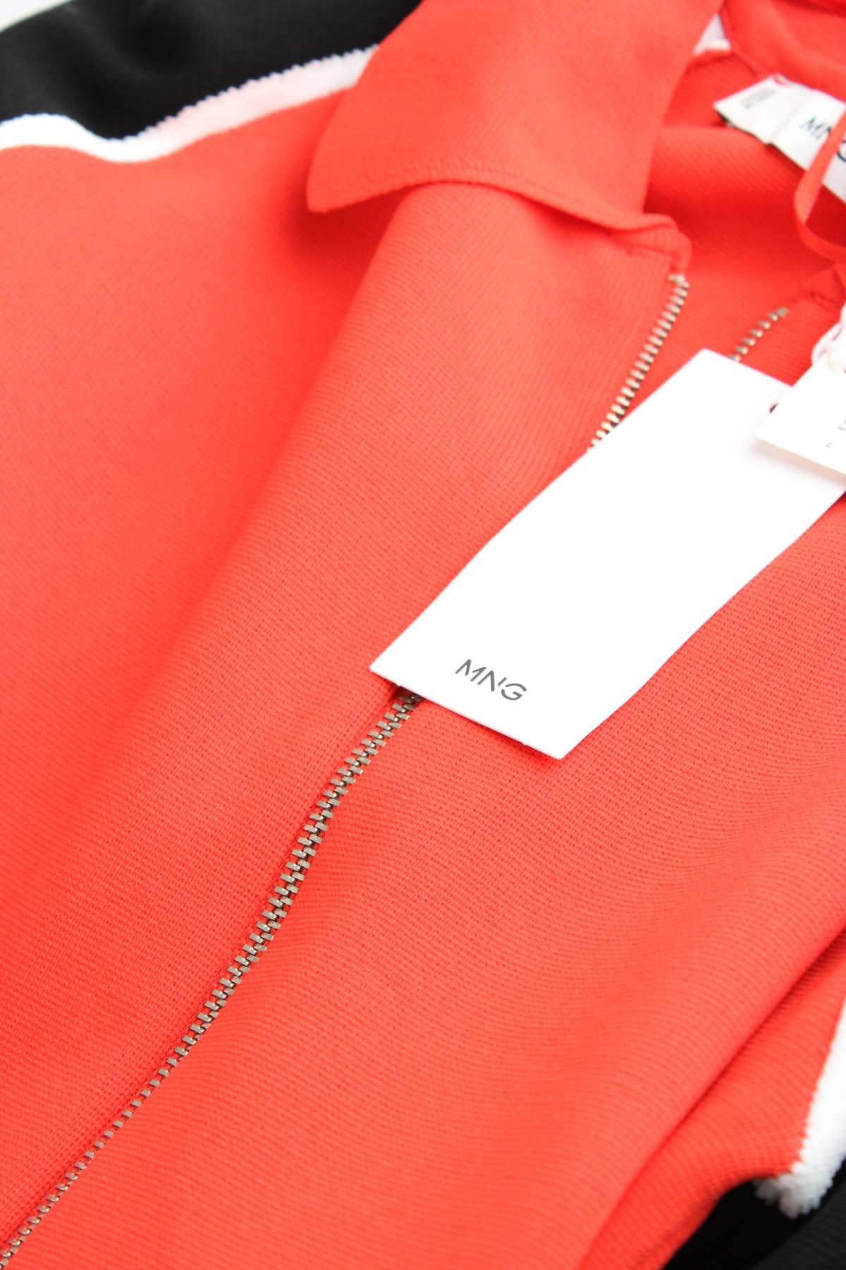 Дамска жилетка Mango3