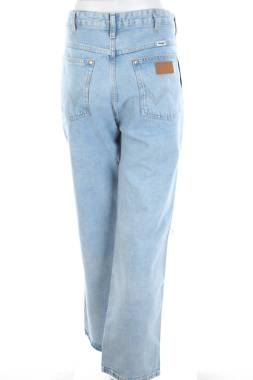 Дамски дънки Wrangler2