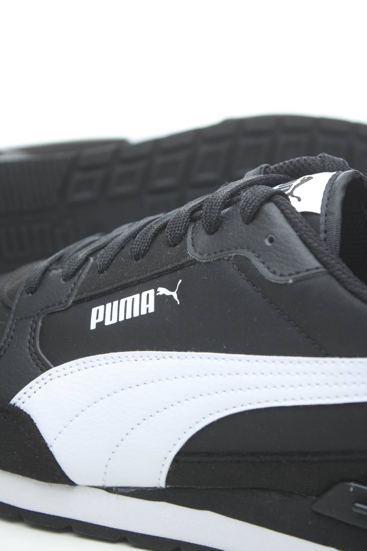 Αθλητικά παπούτσια Puma5