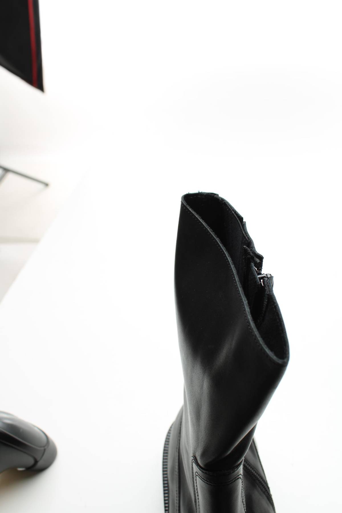 Дамски боти Jonak5