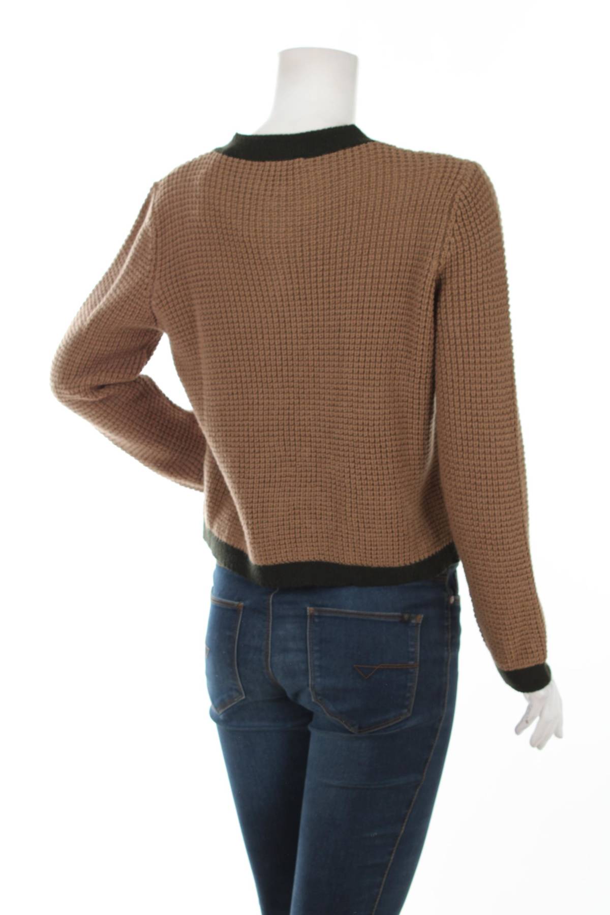 Дамска жилетка B. K.2