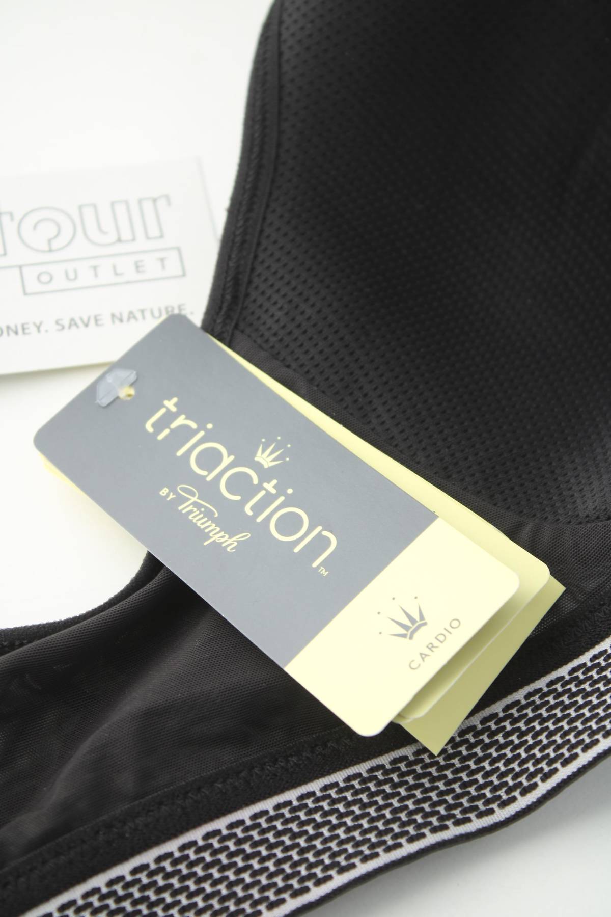 Спортен сутиен Triumph Triaction3