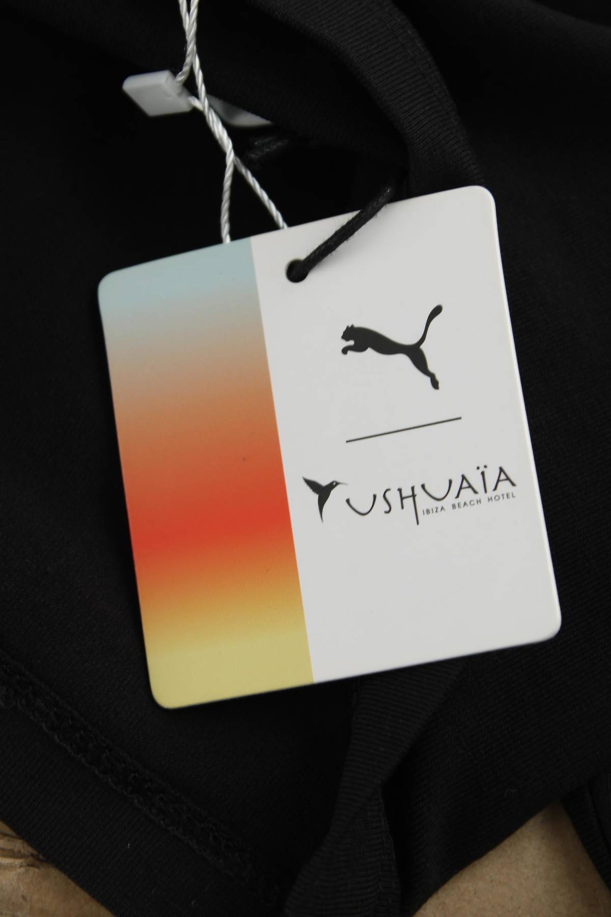 Γυνικείο αθλητικό αμάνικο Puma3