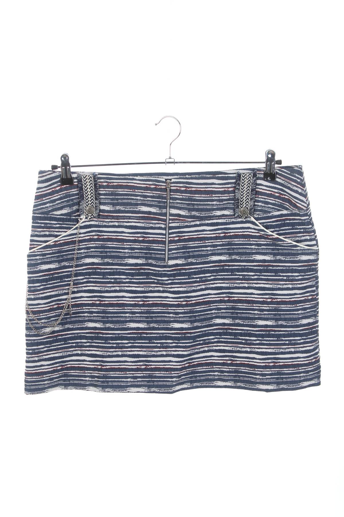 Пола La Mode Est A Vous1