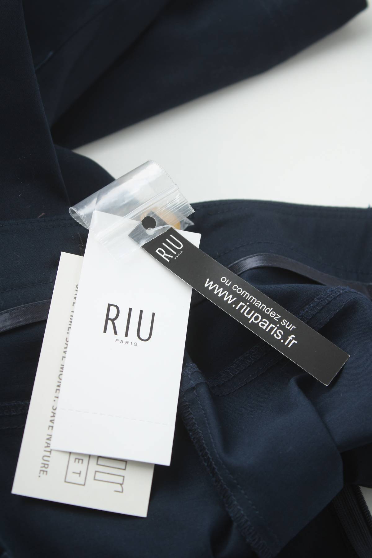 Дамски панталон Riu3