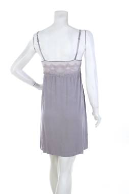 Дамска нощница Triumph2